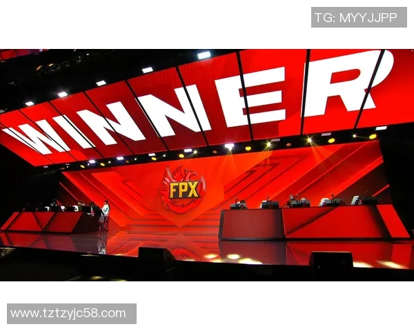 2026电竞新闻和平精英社区热议FPX意识争议引发玩家对战术思考与团队协作的反思